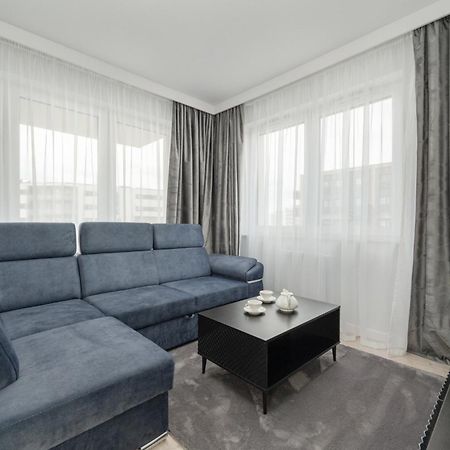 Luksusowy Apartament Z 3 Sypialniami, Klimatyzacja, Parkingiem I Biurkiem We Wroclawiu By Renters Prestige エクステリア 写真