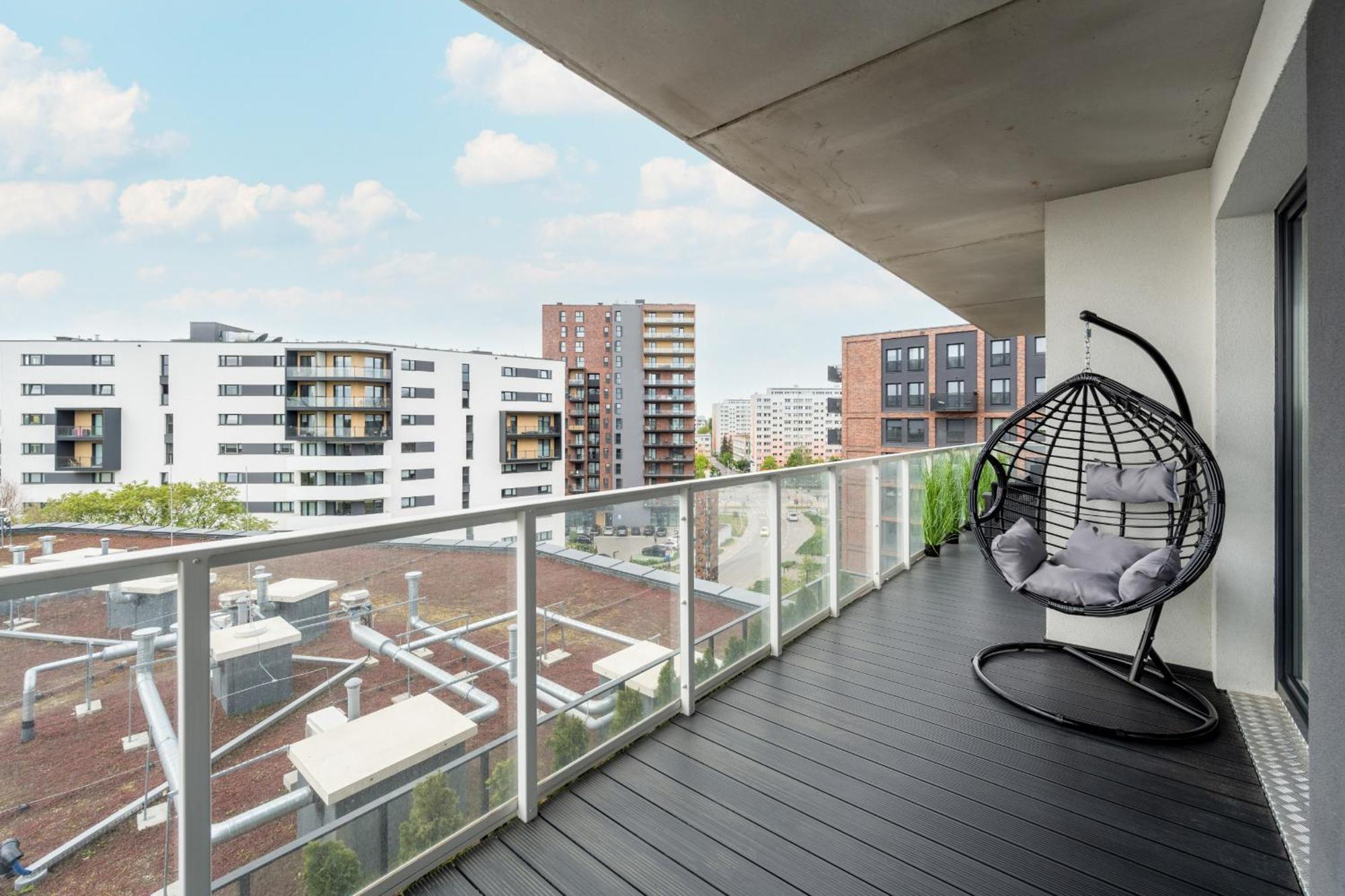 Luksusowy Apartament Z 3 Sypialniami, Klimatyzacja, Parkingiem I Biurkiem We Wroclawiu By Renters Prestige エクステリア 写真